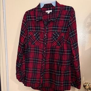 Women's Red & Black Plaid Button-Down Shirt